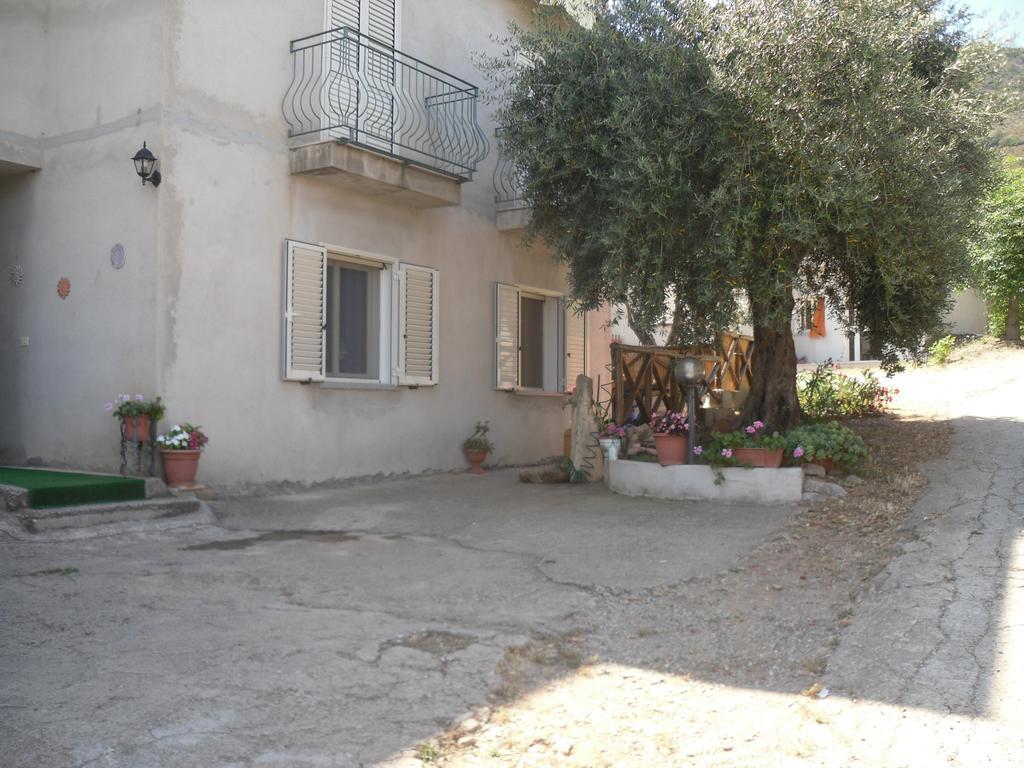 Appartamento Sa Funtana Cardedu Rum bild