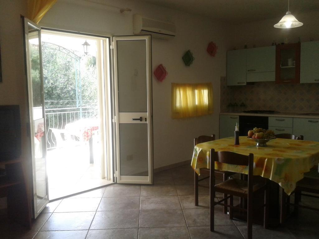 Appartamento Sa Funtana Cardedu Rum bild